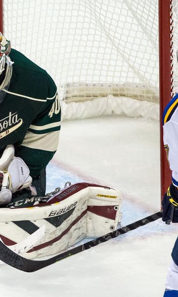 Dubnyk, Wild shut out Blues in Game 3
